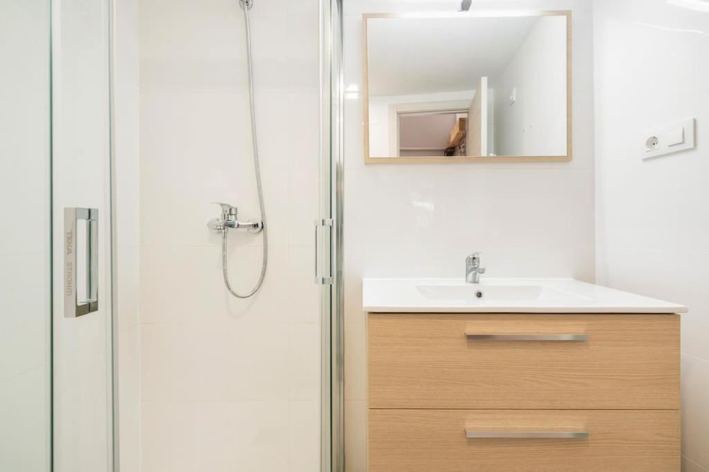 Charming Flat In Madrid-Rioアパートメント エクステリア 写真