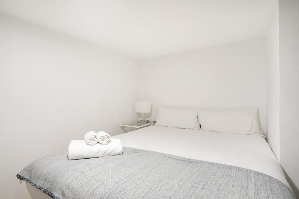 Charming Flat In Madrid-Rioアパートメント エクステリア 写真
