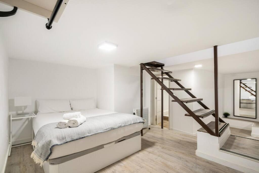 Charming Flat In Madrid-Rioアパートメント エクステリア 写真