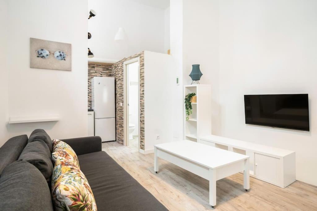 Charming Flat In Madrid-Rioアパートメント エクステリア 写真