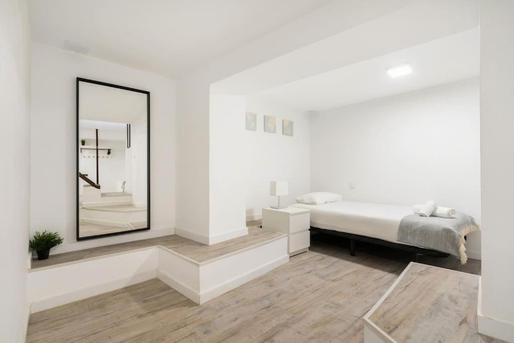 Charming Flat In Madrid-Rioアパートメント エクステリア 写真